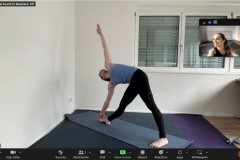 Online Ashtanga Yoga: Trikonasana - Philippa Asher