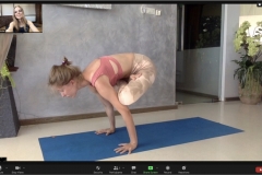 Online Ashtanga Yoga : Urdhva Kukkutasana - Philippa Asher